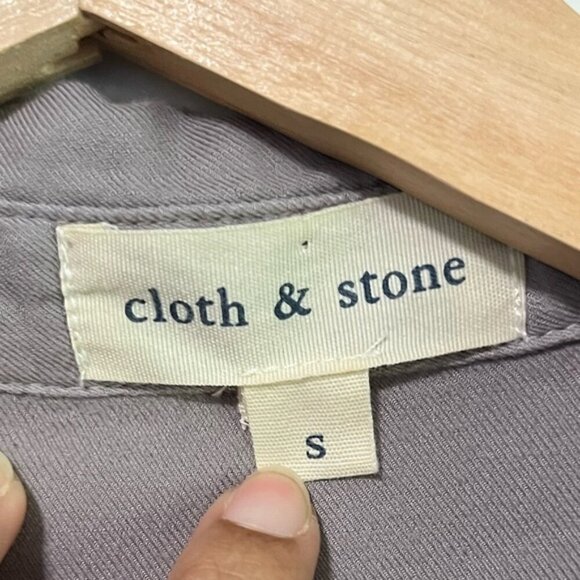 Cloth & Stone Women’s Long Sleeve Button-Up Shirt – Size Small - Picture 8 of 14